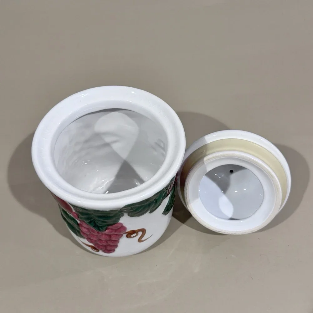 Vintage GHA‎ Small Kitchen Canister W Lid & Seal Grapes Strawberries Pattern